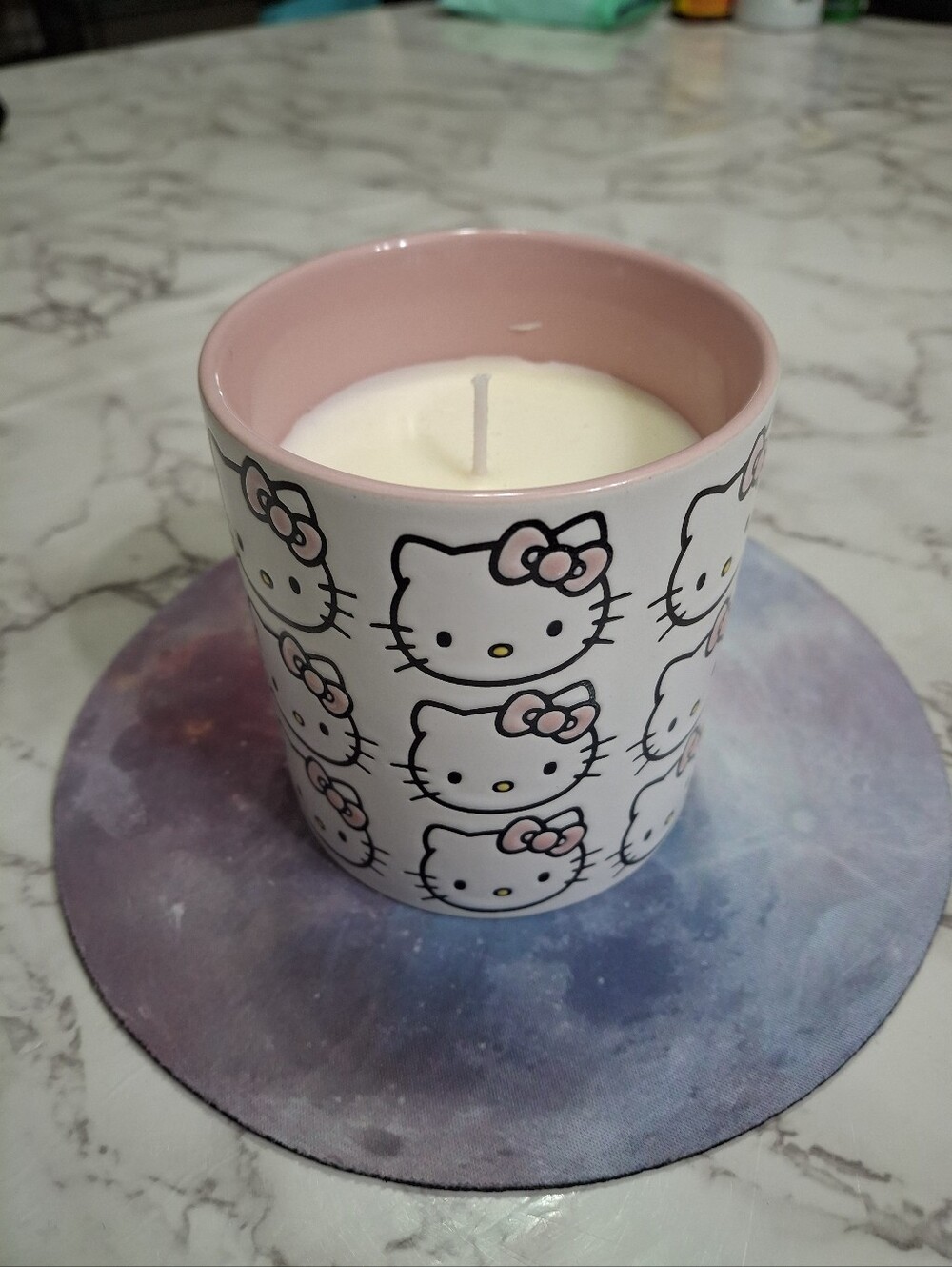 Hello Kitty Candle